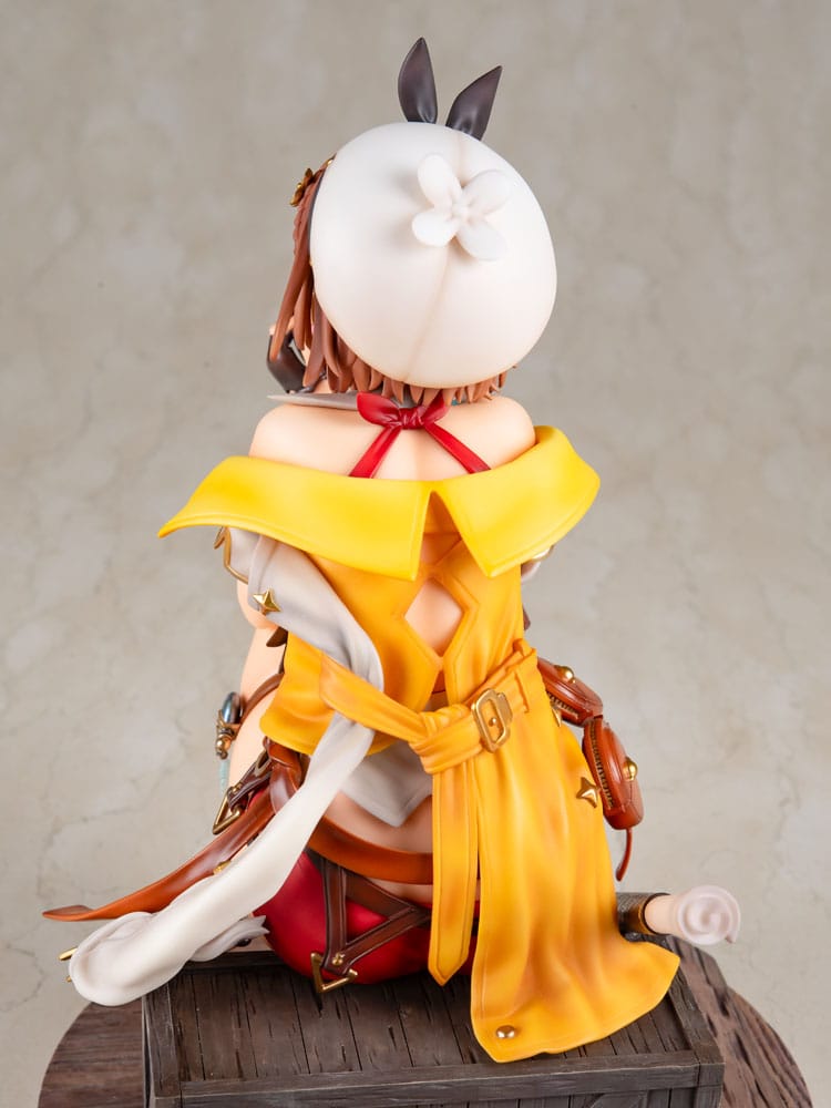 atelier ryza lost legends and the secret fairy reisalin stout scale figure ()