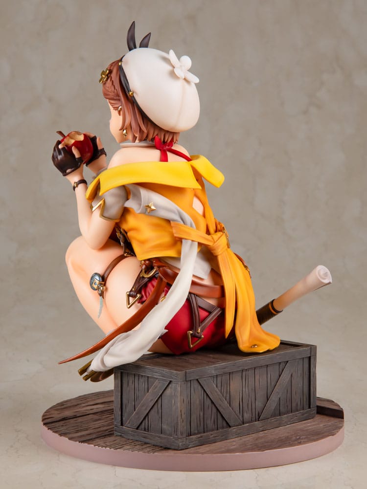 atelier ryza lost legends and the secret fairy reisalin stout scale figure ()