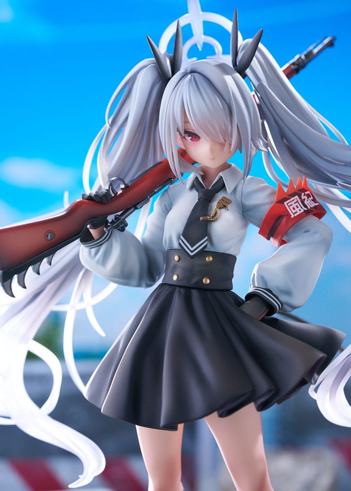 blue archive shiromi iori scale figure ()