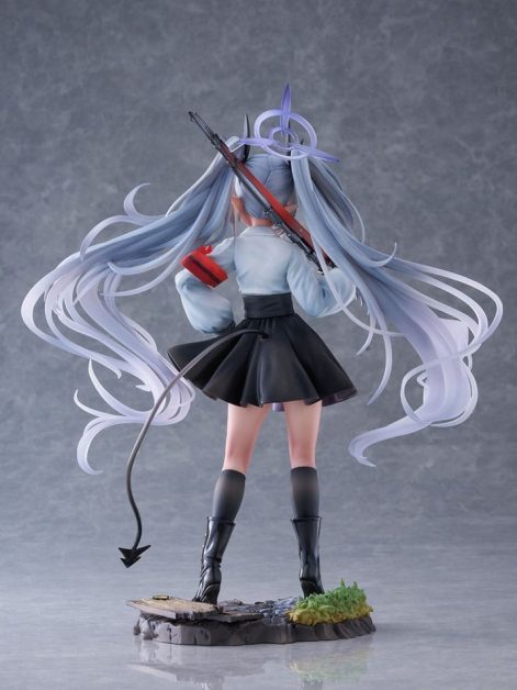 blue archive shiromi iori scale figure ()