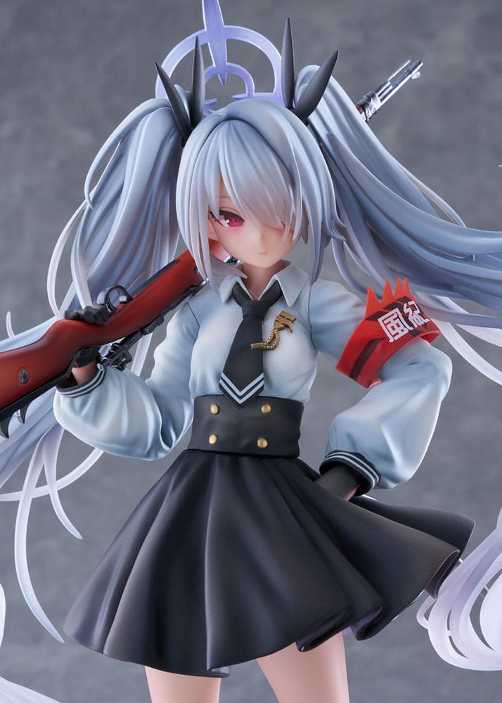 blue archive shiromi iori scale figure ()