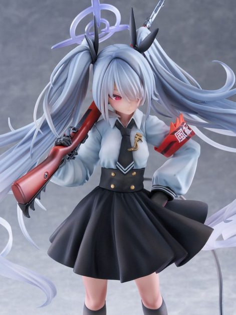 blue archive shiromi iori scale figure ()