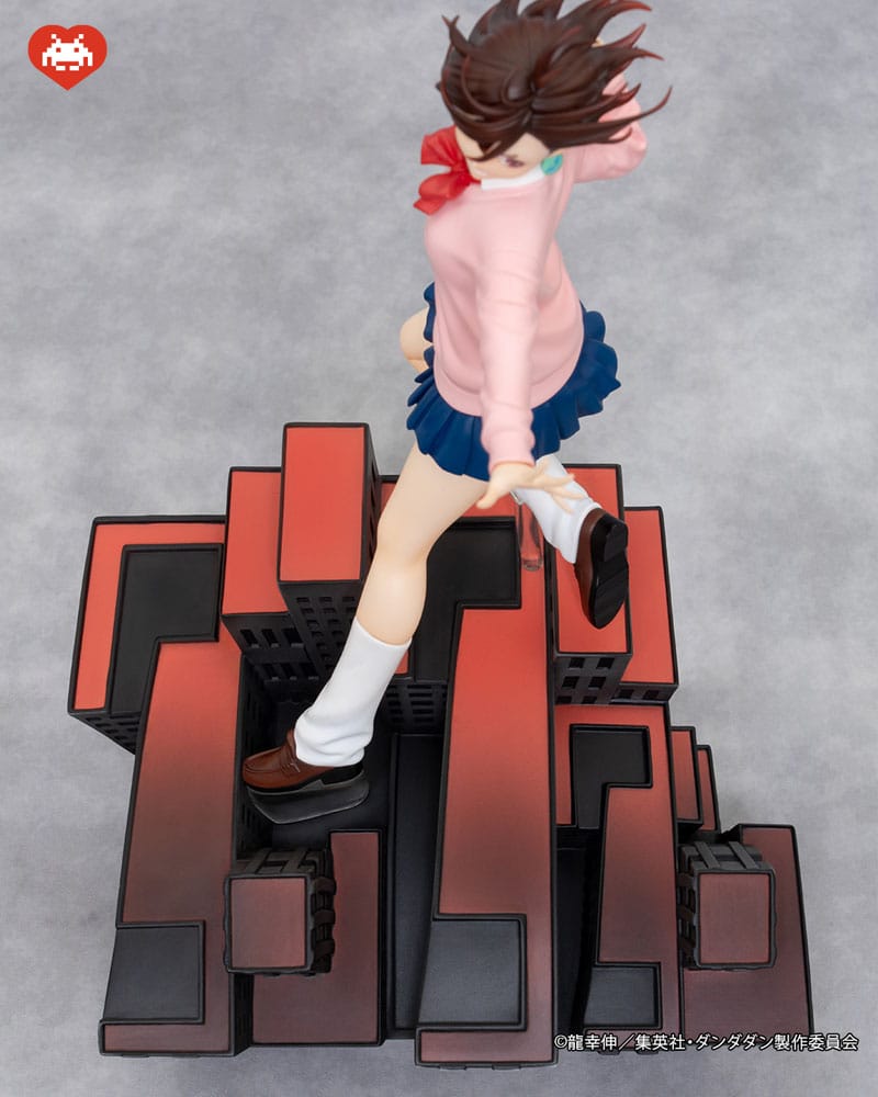 dandadan dressta momo ()