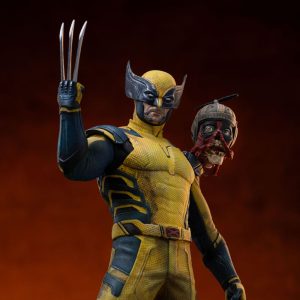 deadpool art scale wolverine and headpool statue ()
