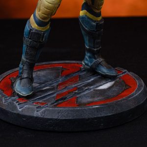 deadpool art scale wolverine and headpool statue ()