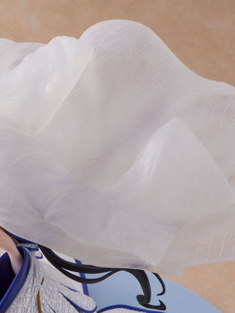 is it wrong to try to pick up girls in a dungeon hestia shiromuku ver scale figure ()