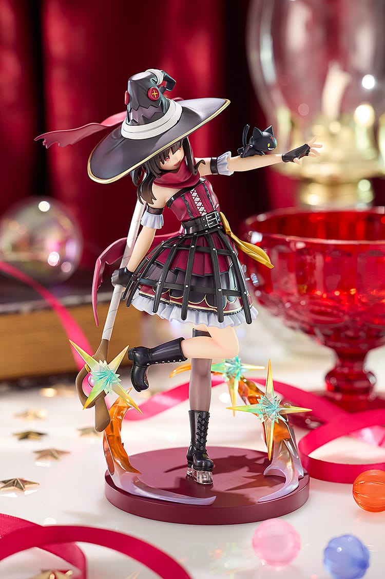 konosuba gods blessing on this wonderful world megumin light novel th anniversary ver scale figure ()