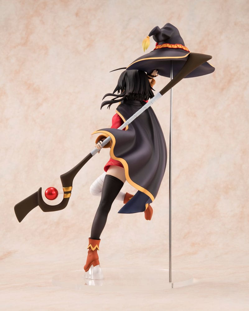 konosuba gods blessing on this wonderful world megumin sneaker bunko th anniversary ver scale figure ()