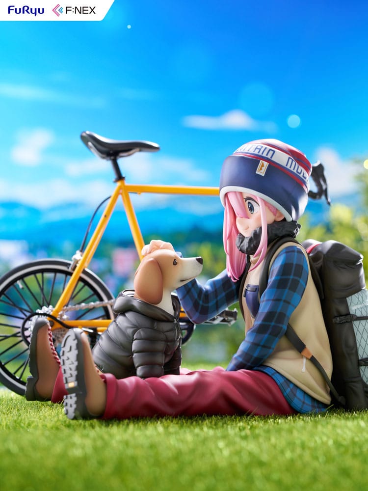 laid back camp nadeshiko kagamihara scale figure ()