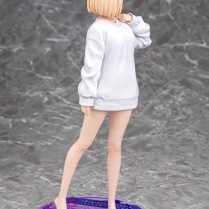 lycoris recoil chisato nishikigi oversized sweatshirt ver scale figure ()
