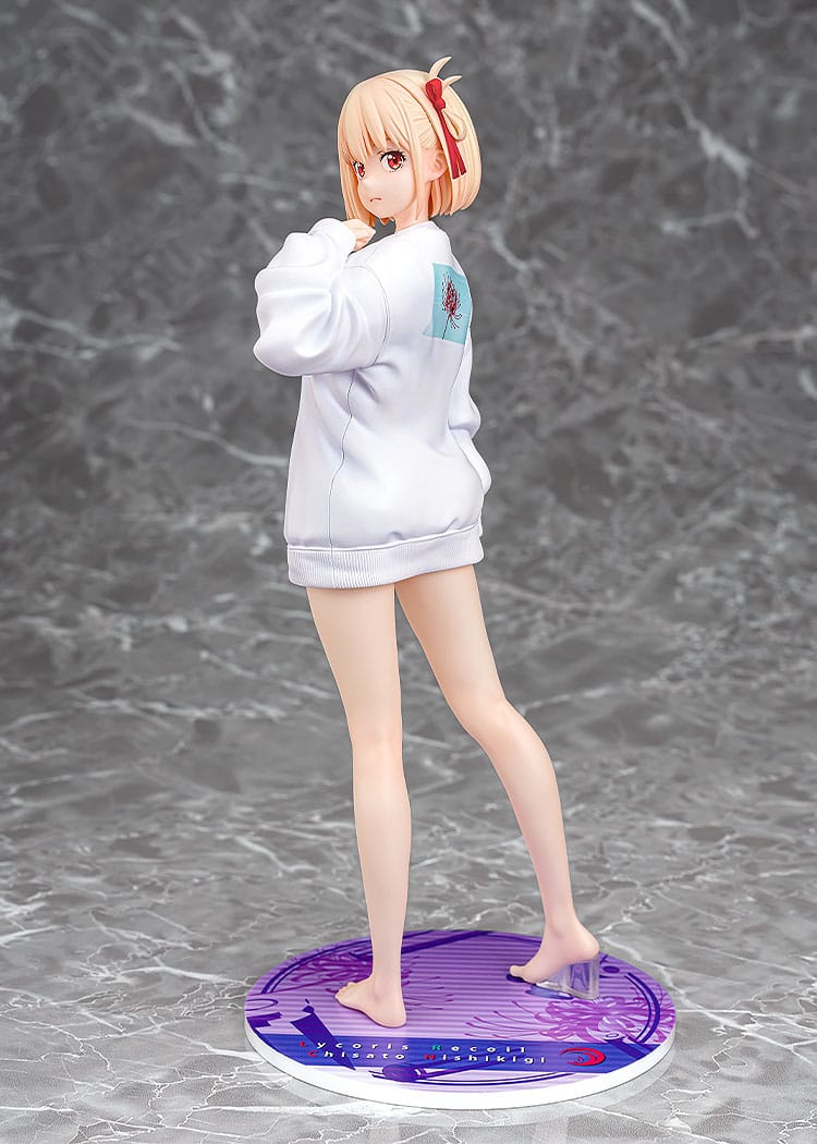 lycoris recoil chisato nishikigi oversized sweatshirt ver scale figure main