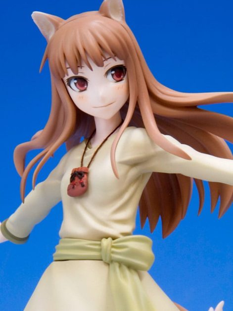 spice and wolf holo scale figure ()