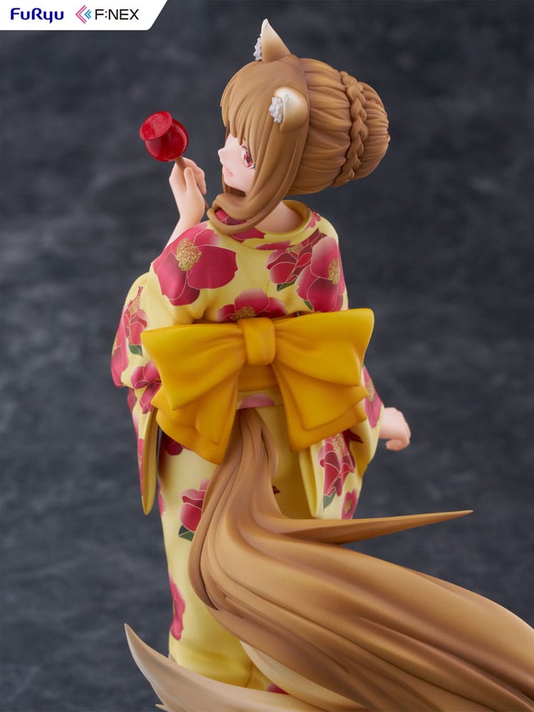 spice and wolf holo yukata ver scale figure ()