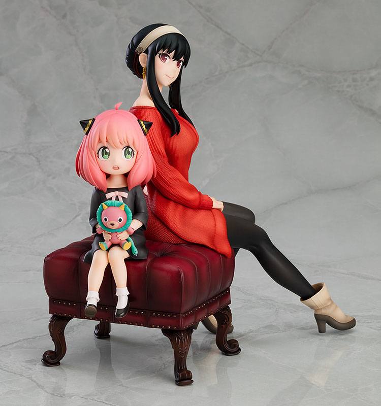 spy x family anya yor cm scale figure ()