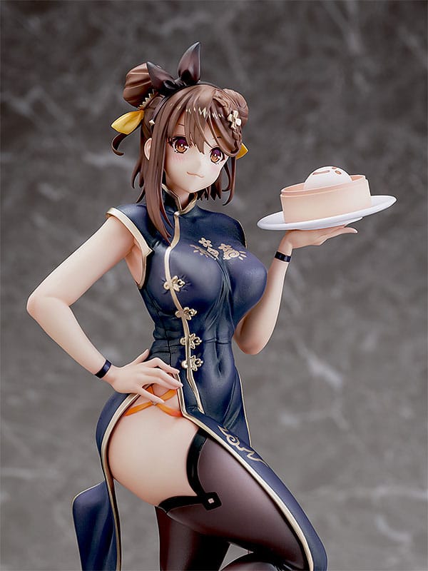 telier ryza lost legends and the secret fairy ryza chinese dress ver scale figure ()