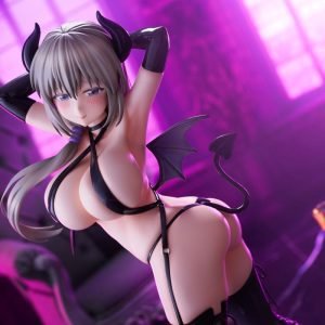 uzaki chan wants to hang out double tsuki uzaki little devil ver scale figure ()