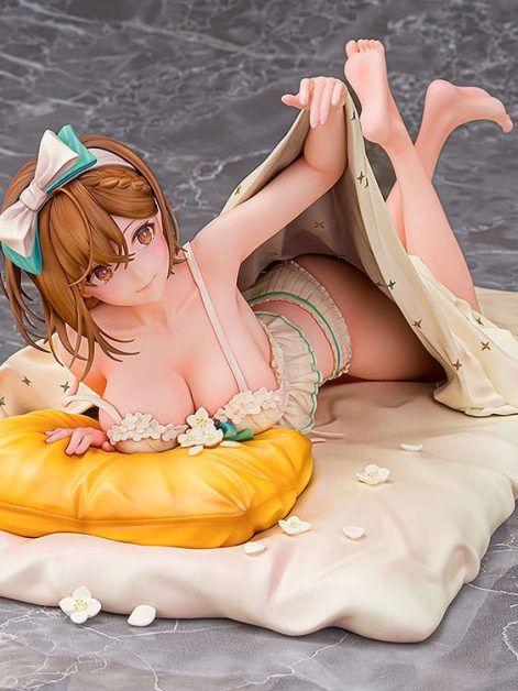 atelier ryza x azur lane reisalin stout late night alchemist ver scale figure ()