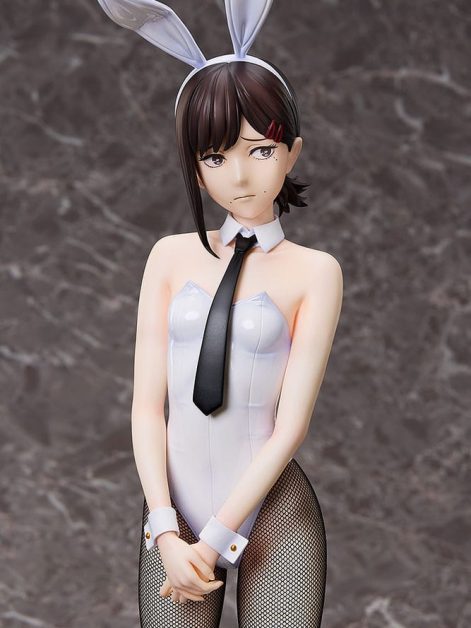 chainsaw man kobeni bunny ver scale figure ()