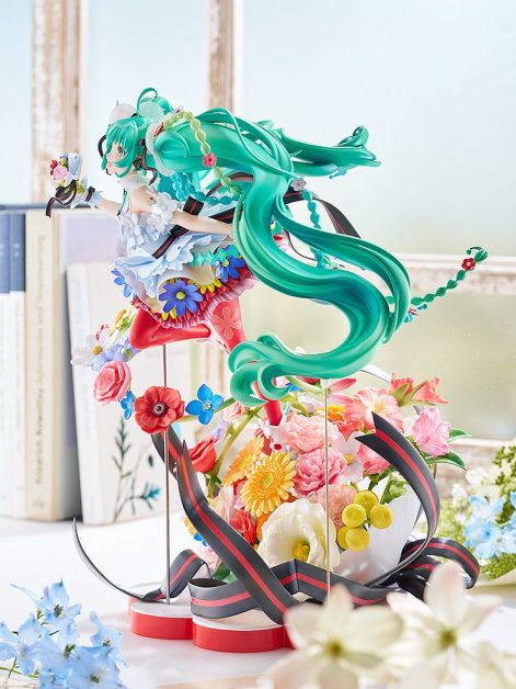 hatsune miku japan live tour blooming scale figure ()