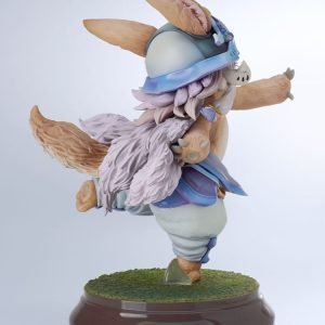 made in abyss the golden city of the scorching nanachi new outfit ver scale figure ()
