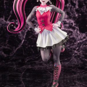 monster high draculaura scale figure ()