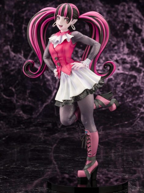 monster high draculaura scale figure main
