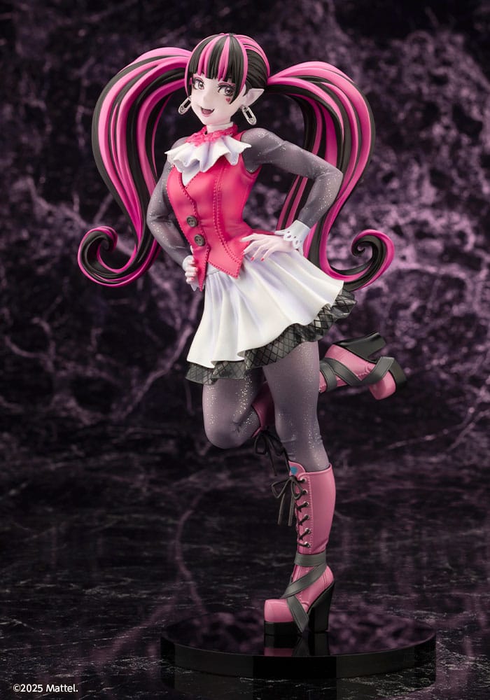 monster high draculaura scale figure main