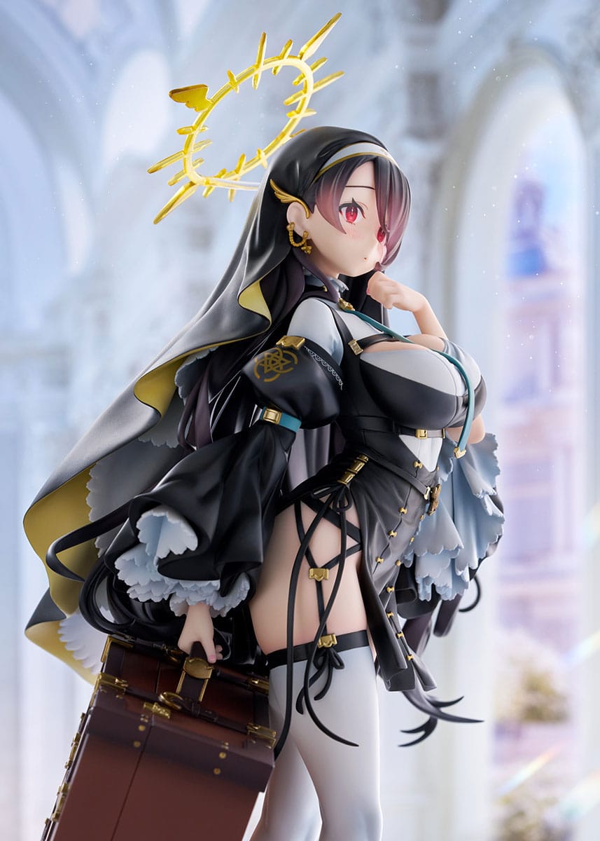 blue archive hinata scale figure ()