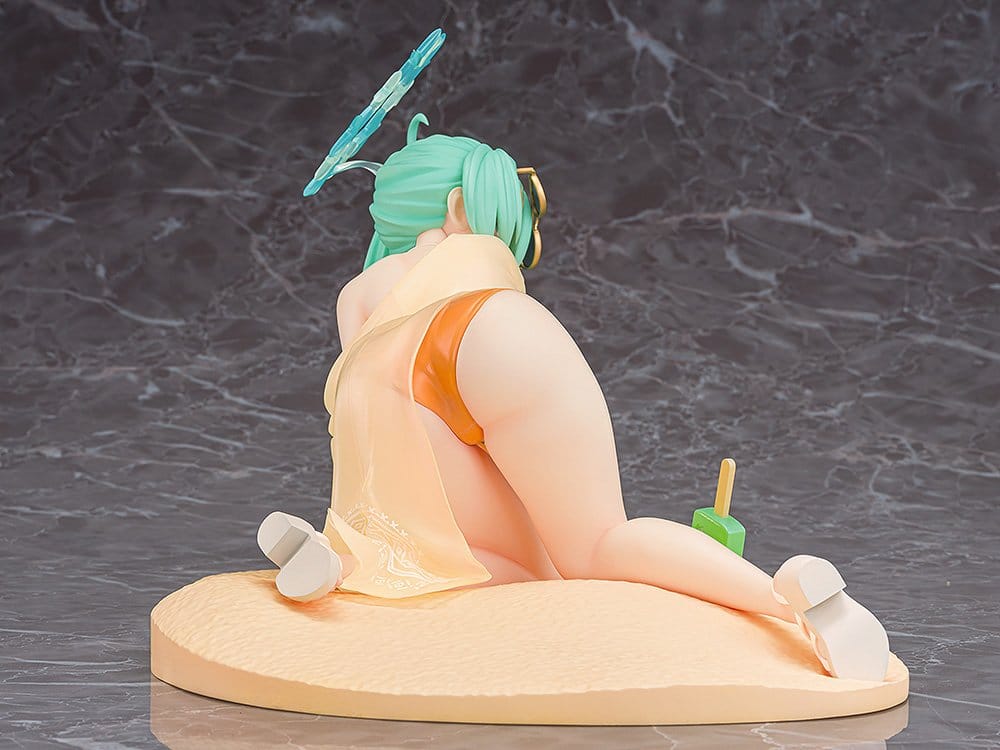 blue archive hiyori swimsuit memorial lobby ver scale figure ()